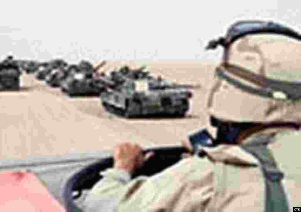 Iraq -- Tanks with driver #rferl.org#