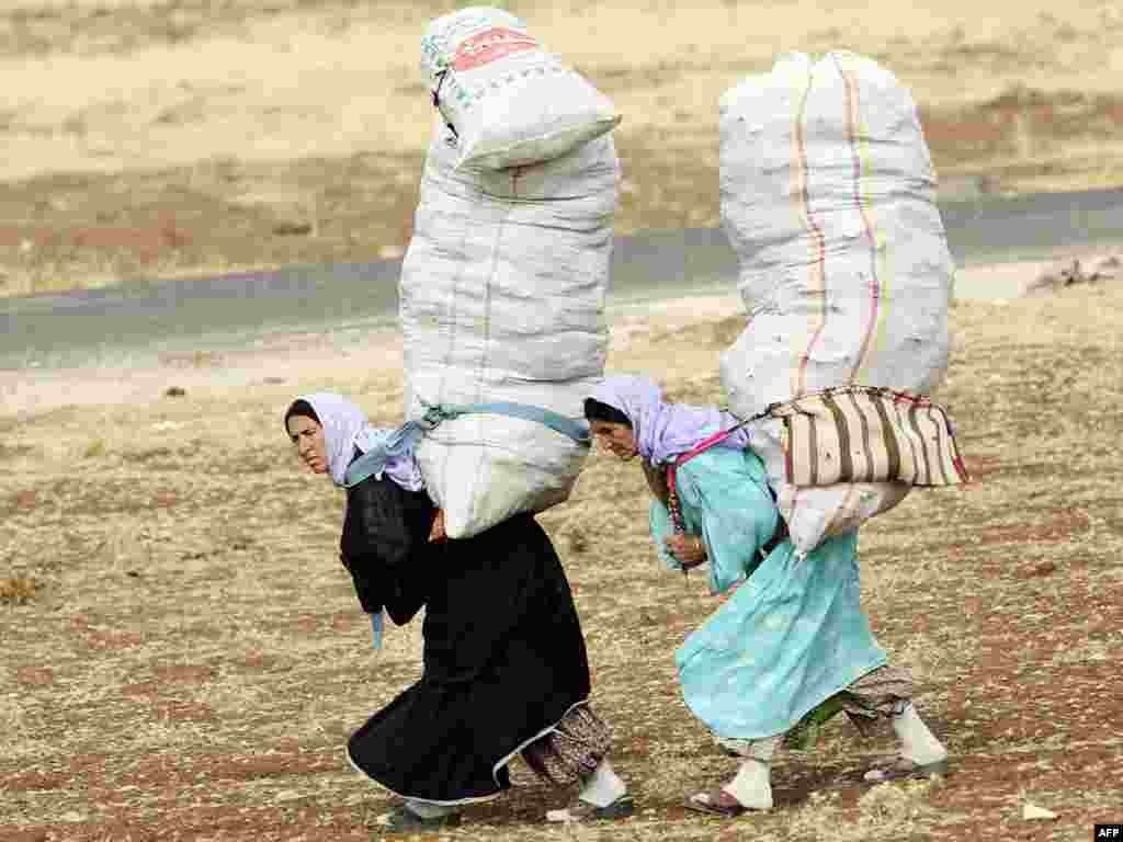 Turska - Gdje su muškarci? - U oblasti blizu Tursko-Iračke granice stanovništvo se počelo vraćati kućama. Sve do nedavno tu su turske snage vodile vojne operacije protiv kurdskih separatista. 