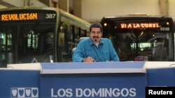 Maduro izjavio je da je iz ukradenog policijskog helikoptera pucano na sjedište Vrhovnog suda, uz ocjenu da se radi o "terorističkom napadu"