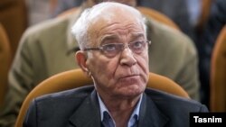 جعفر کاشانی از اوایل دهه ۸۰ در هیئت مدیره باشگاه پرسپولیس فعالیت میکرد