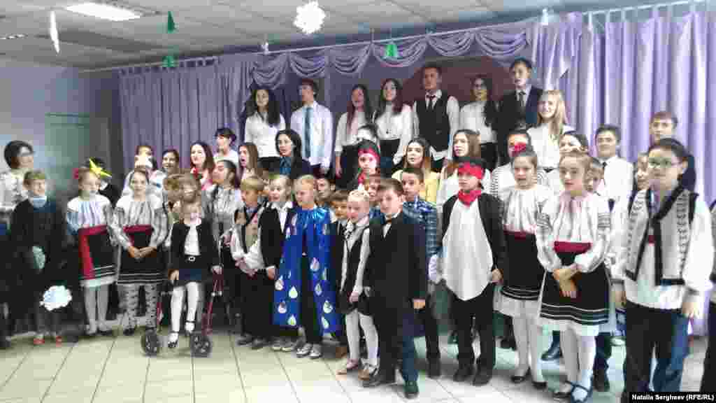 Piesă de teatru realizată de elevii de la liceul Pro-Succes