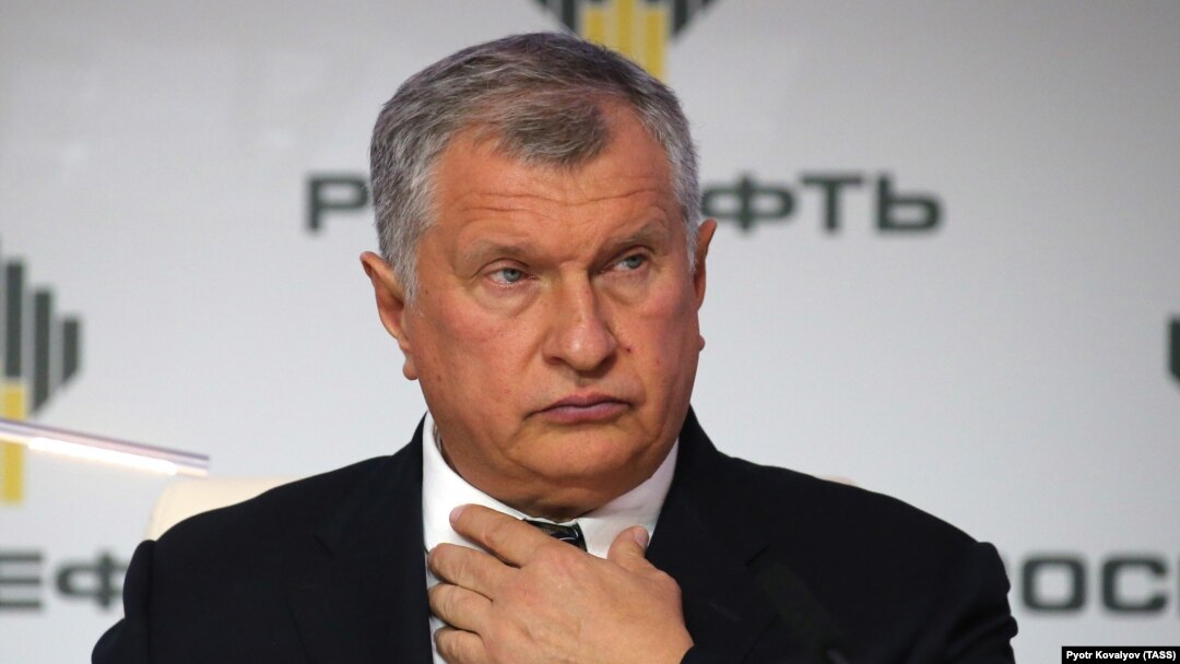 Igor Sechin (file photo)