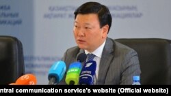 Алексей Цой в бытность вице-министром здравоохранения Казахстана.