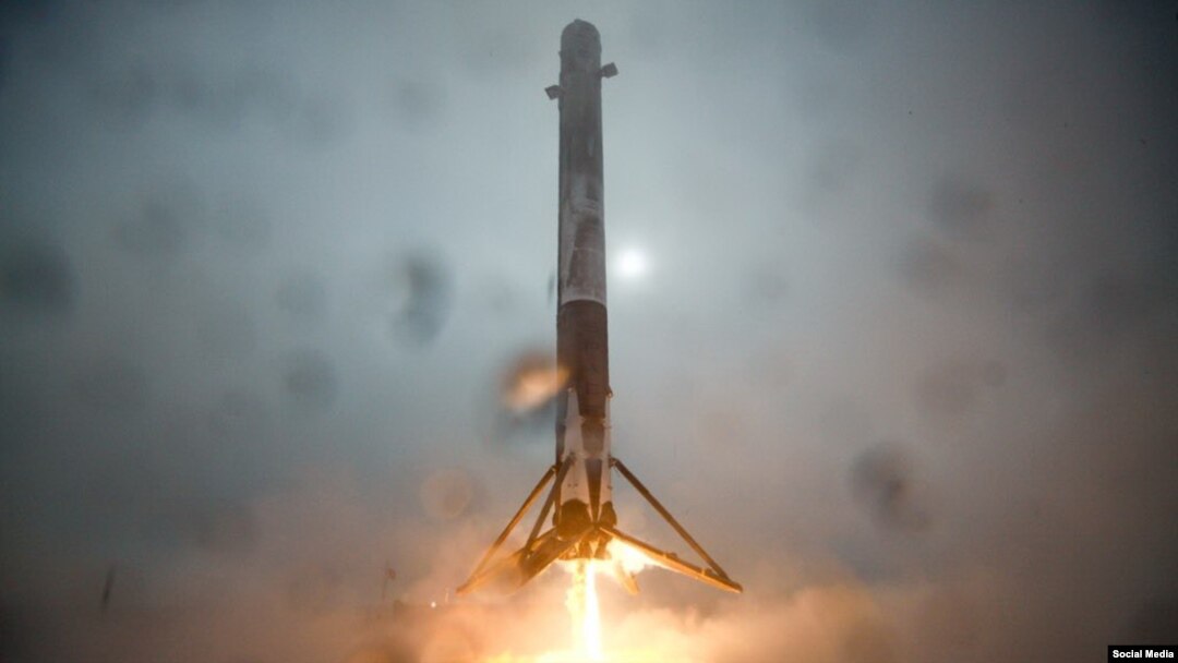 Многоразовая ракета Falcon 9 производства SpaceX 