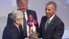 Բարաք Օբաման ընդունում է գերմանական լրատվամիջոցների շնորհած մրցանակը, Գերմանիա, 25-ը մայիսի, 2017 թ․ 