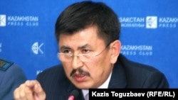 Курманбек Артыкбаев, начальник департамента таможенного контроля по Алматинской области. Алматы, 25 ноября 2010 года.
