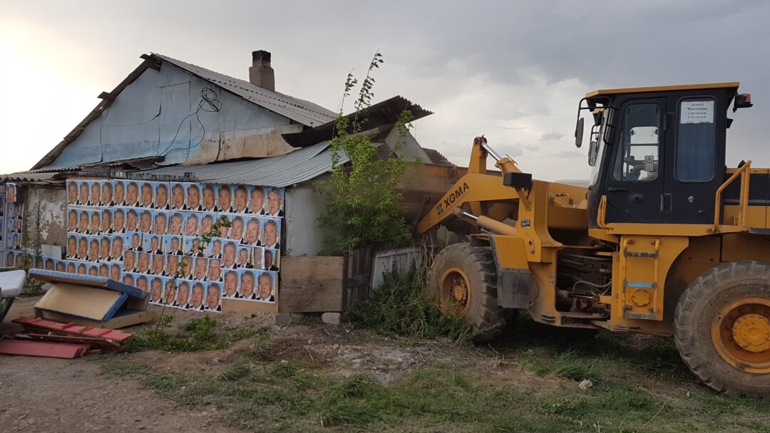 Қара жігіттің осылай трафарет болған семіз адамдардың порносын қараңыз