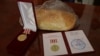 Хлеб, который российские власти Керчи подарили блокадникам