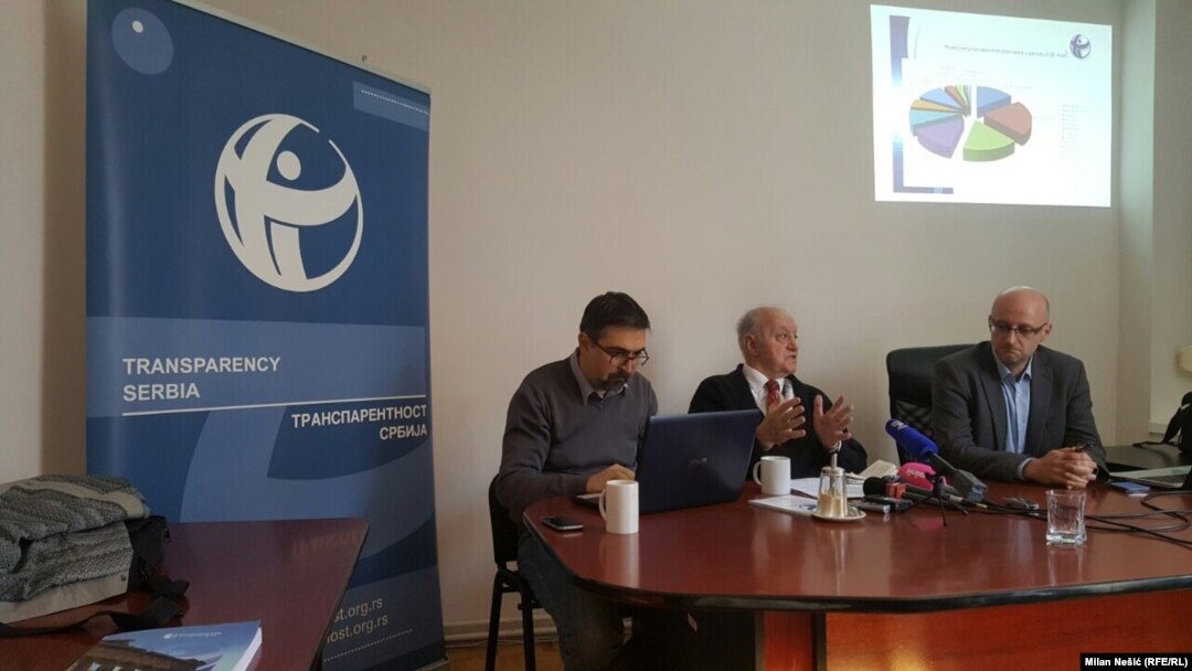 Transparentnost Srbija: Funkcionerska kampanja premijera Aleksandra Vučića dominantna odlika ove izborne kampanje. 