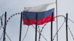 Крым обносят заборами