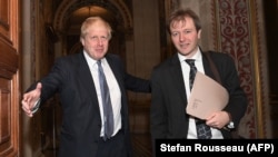 U.K. -- Britain's Foreign Secretary Boris Johnson (L) meets with Richard Ratcliffe, the husband of British-Iranian woman Nazanin Zaghari-Ratcliffe who is jailed in Iran, at the Foreign and Commonwealth Office in London on November 15, 2017.