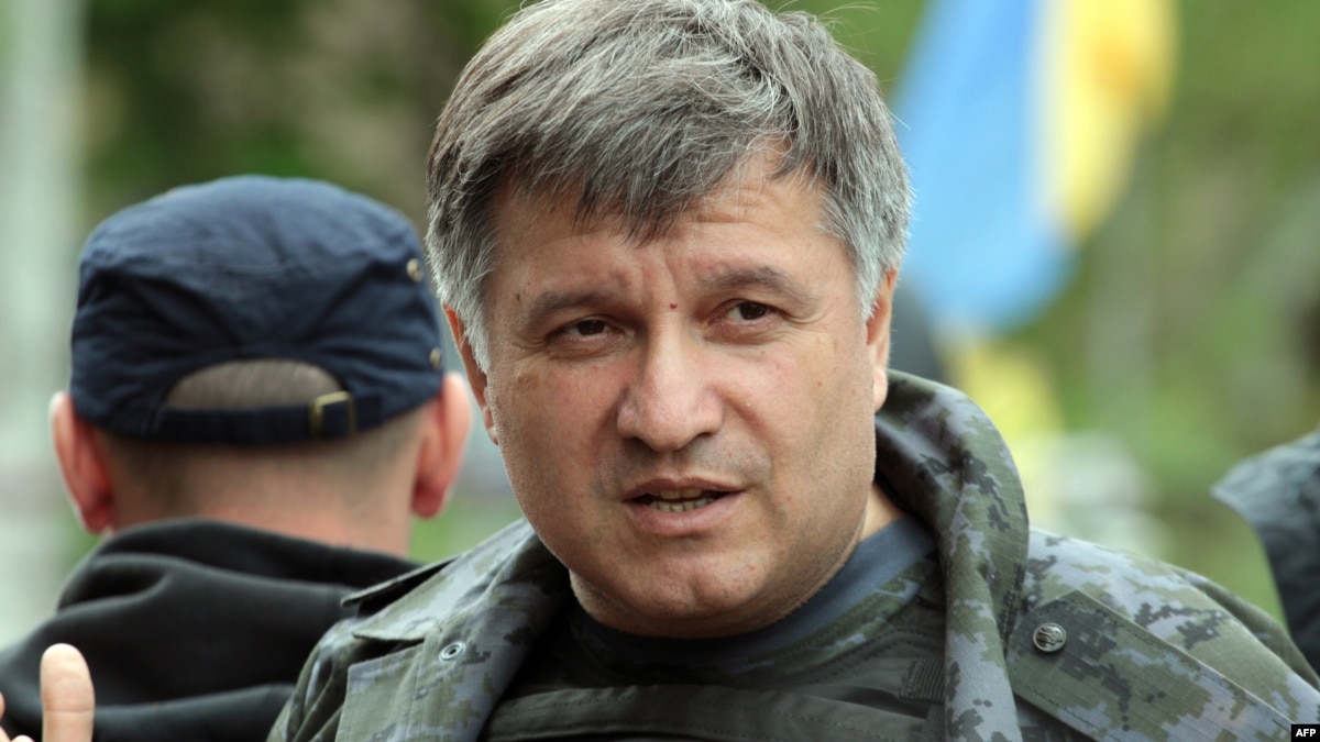Аваков похвалился умением Украины сопротивляться России