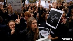 Участники акции в Варшаве против запрета абортов (архивное фото)