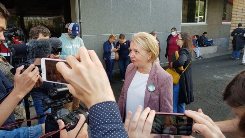 Депутата Заксобрания Карелии задержали из-за фото с Навальным