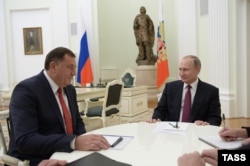 Милорад Додик общается с Владимиром Путиным. Россия, 2016 год