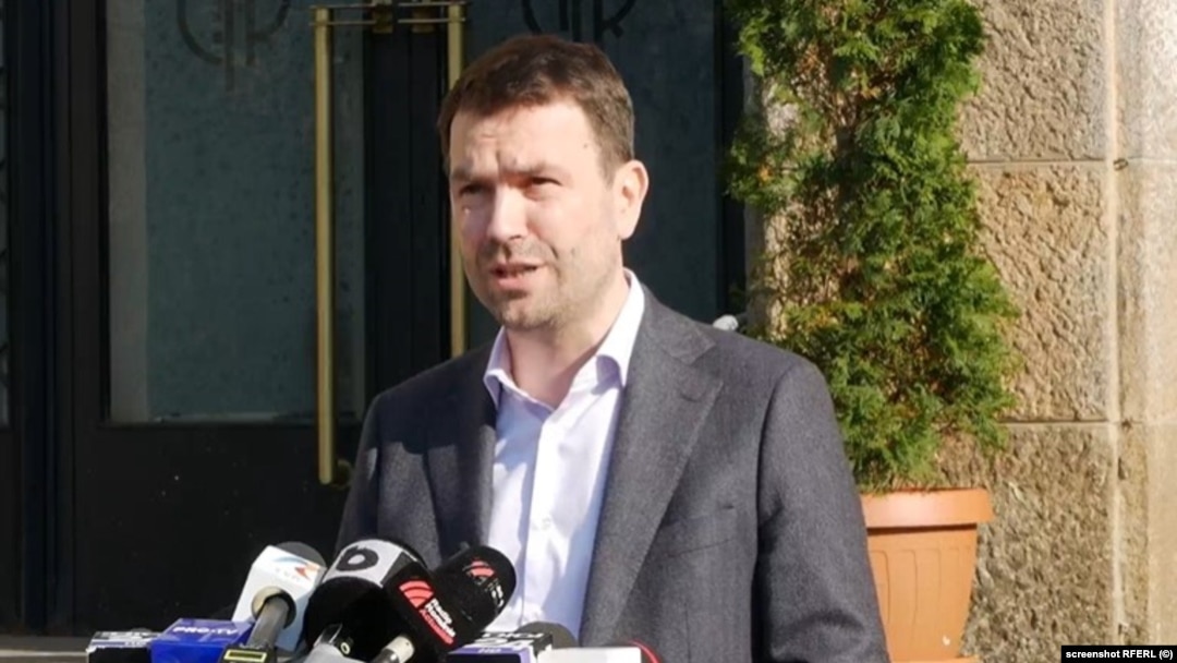 Ministrul Transporturilor, Cătălin Drulă, îl avertizează pe liderul de sindicat Mirel Rădoi că metroul nu e proprietatea lui. 