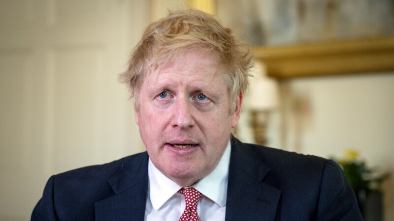 Британскиот премиер Борис Џонсон негативен на тестот за коронавирус