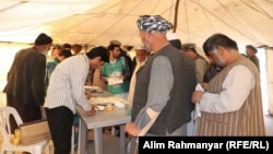 ارشیف، یک مرکز رای دهی در جوزجان 