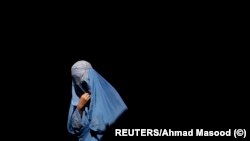 گزارش شده است که از زمان تسلط طالبان تعدادی از زنان توسط طالبان و برخی نیز در نتیجه خشونت های خانواده گی به قتل رسیده اند