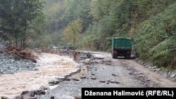 Petsto ljudi odsječeno u Srednjoj Bosni, nema puta, struje, a ni vode