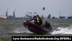 Рятувальники у Азовському морі, ілюстраційне фото