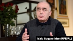 ექიმ ვაჟა გაფრინდაშვილს 7-დღიანი ადმინისტრაციული პატიმრობა შეუფარდეს.