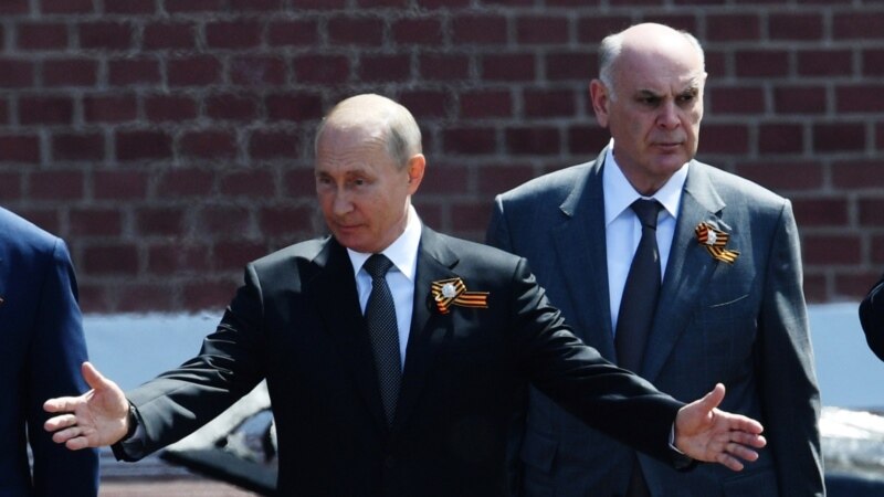 Песков заявил, что Путин не планирует встречаться с Бжания 