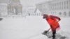 «Київавтодор» закликав киян через сніг не їздити власними автами