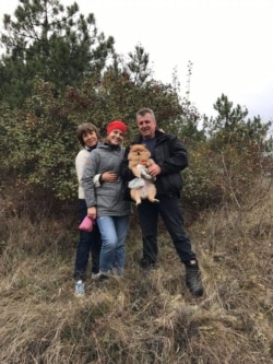 Оксана Верлан із батьками