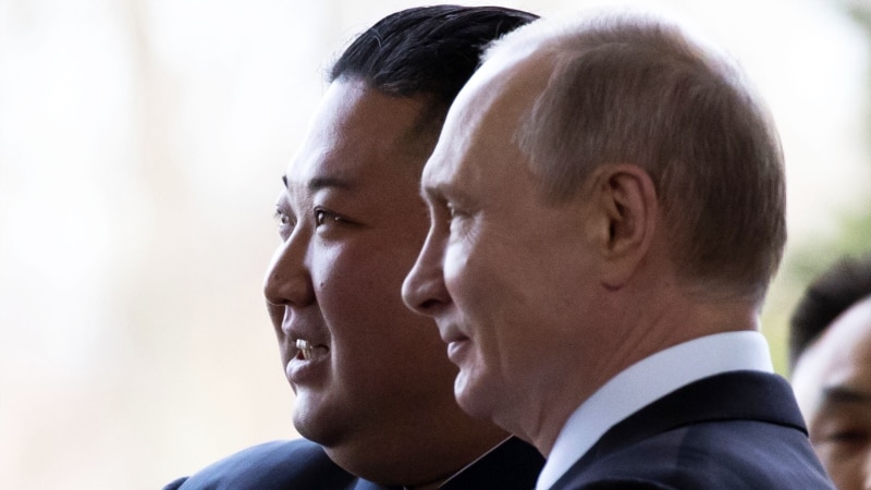 Kremlinul a confirmat vizita lui Kim Jong-un în Rusia. Liderul nord-coreean va sosi cu trenul și va purta discuții cu Putin