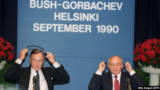 FinlandÃ« - Presidenti amerikan George Bush dhe lideri sovjetik Mihail Gorbachev