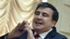 Саакашвили открыл одесситам отгороженный пляж миллиардера