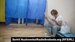 Під час голосування на виборах до Верховної Ради України. Київ, 21 липня 2019 року