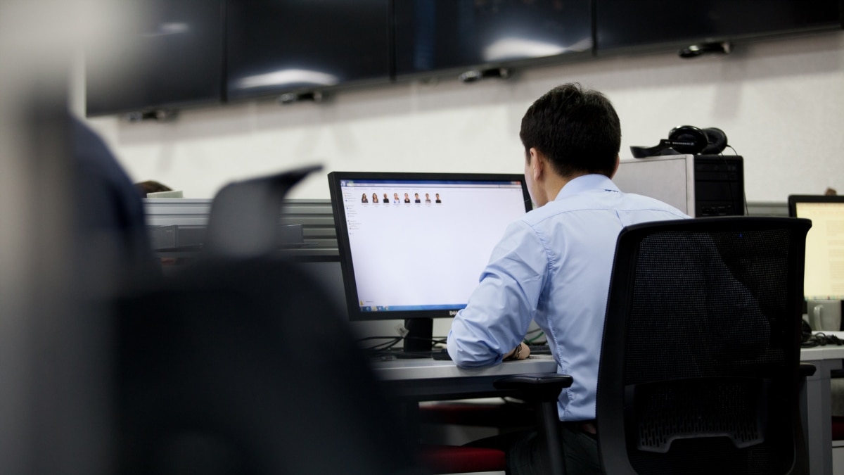 Кинескиот суд пресече: прекувремената работа „9-9-6" е незаконска - Vimarsana News