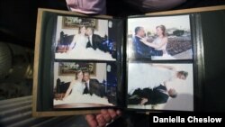 Фото з сімейного альбому самаритянина Аззама Алтіфа, одруженого з українкою