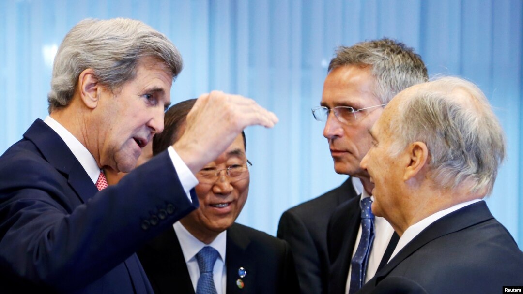 John Kerry, Ban Ki-moon, Jens Stoltenberg i Agha Khan 