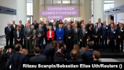 Zajednička fotografija lidera EU na samitu u Kopenhagenu, Danska, 1. oktobra 2025.
