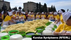 Караколдо даярдалган ашлян-фу. 