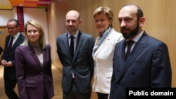 Belgium - Armenian Foreign Minister Ararat Mirzoyan meets with top EU diplomats in Brussels, December 15, 2025.