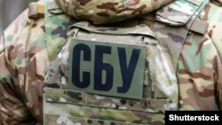 У червні 2021 року СБУ заявила, що колишньому співробітнику Адміністрації президента повідомили про підозру в державній зраді