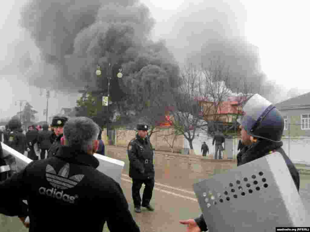 Azerbaijan - Protests in Guba, Guba, 01Mar2012