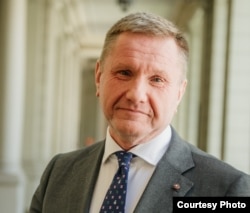 Константин Эггерт