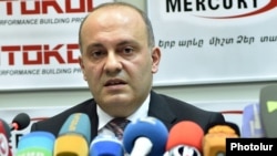 Armenia - Mikael Hambardzumian, a senior official from the National Security Service, at a news conference in Yerevan, 27Nov2015.