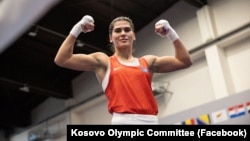Boksierja nga Kosova, Donjeta Sadiku. 