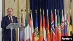 Ministrul român de Externe, Bogdan Aurescu, ține un discurs în cadrul Primei Conferințe privind Securitatea regiunii Mării Negre, sub egida Platformei Internaționale Crimeea, București, 13 aprilie 2023