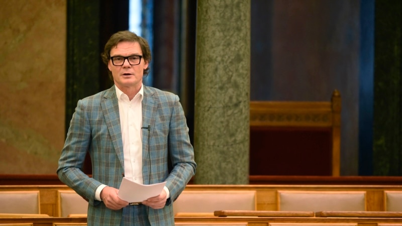 Tanúvallomást tett Bánki Erik fideszes képviselő a pécsi buszbeszerzés ügyében