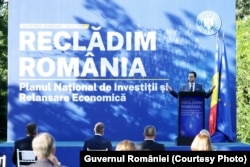 Ludovic Orban lansează „Reclădim România. Planul național de investiții și relansare economică”, în iulie 2020.