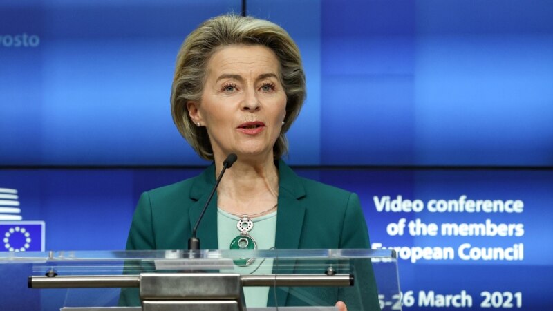 Von der Leyen vaksinohet me Pfizer/BioNTech