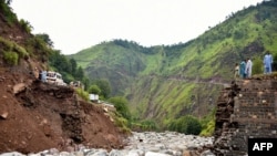 د پاکستان د هوا پېژندنې اداره وايي چې د جنورۍ پر ۱۹مه د شوې زلزلې مرکز په شمال لویدیځ کشمیر کې وو ـ انځور له ارشيفه