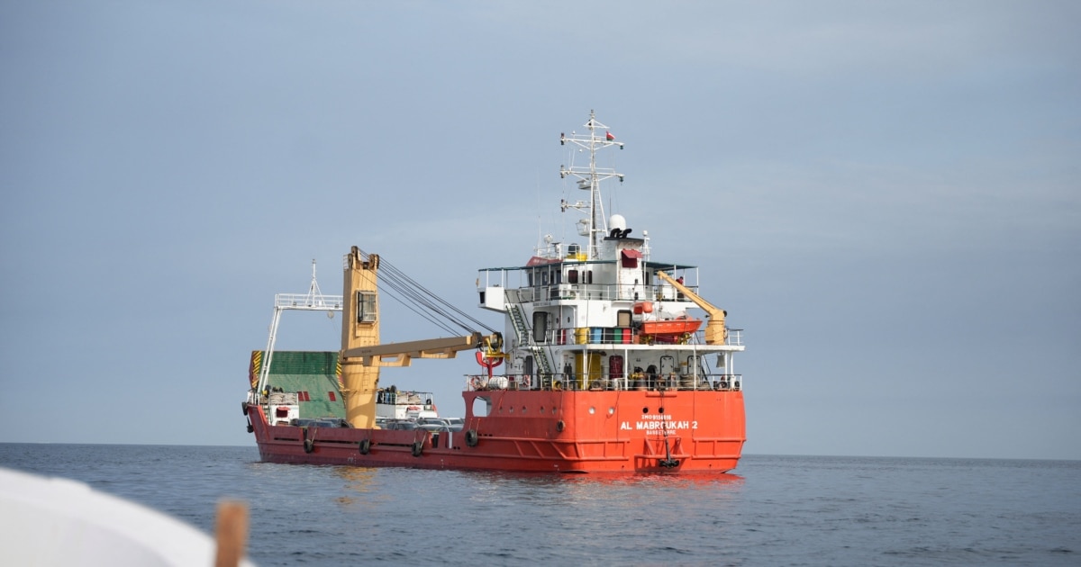 Irani mbyll sërish Ngushticën e Hormuzit